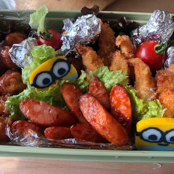 ピクニックや運動会に ミニオンお弁当 ˊᵕˋ レシピ 作り方 By りんご 楽天レシピ ピクニックや運動会に ミニオンお弁当 ˊᵕˋ レシピ 作り方 By りんご 楽天レシピ